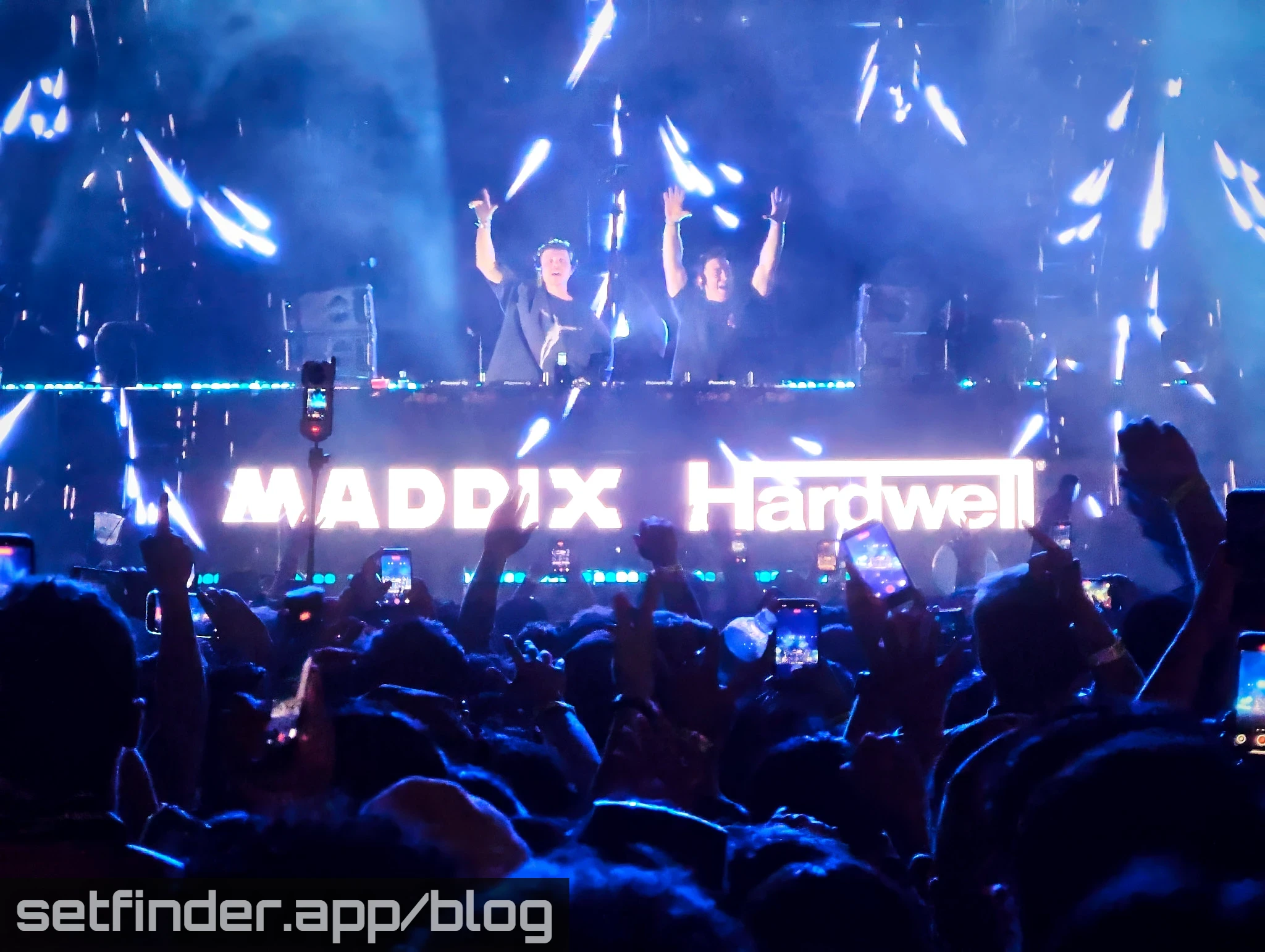 Hardwell B2B Maddix, MORTEN, Marie Vaunt, and the EDC Week crowd at Downtown Las Vegas Events Center, photo 13 of 42.