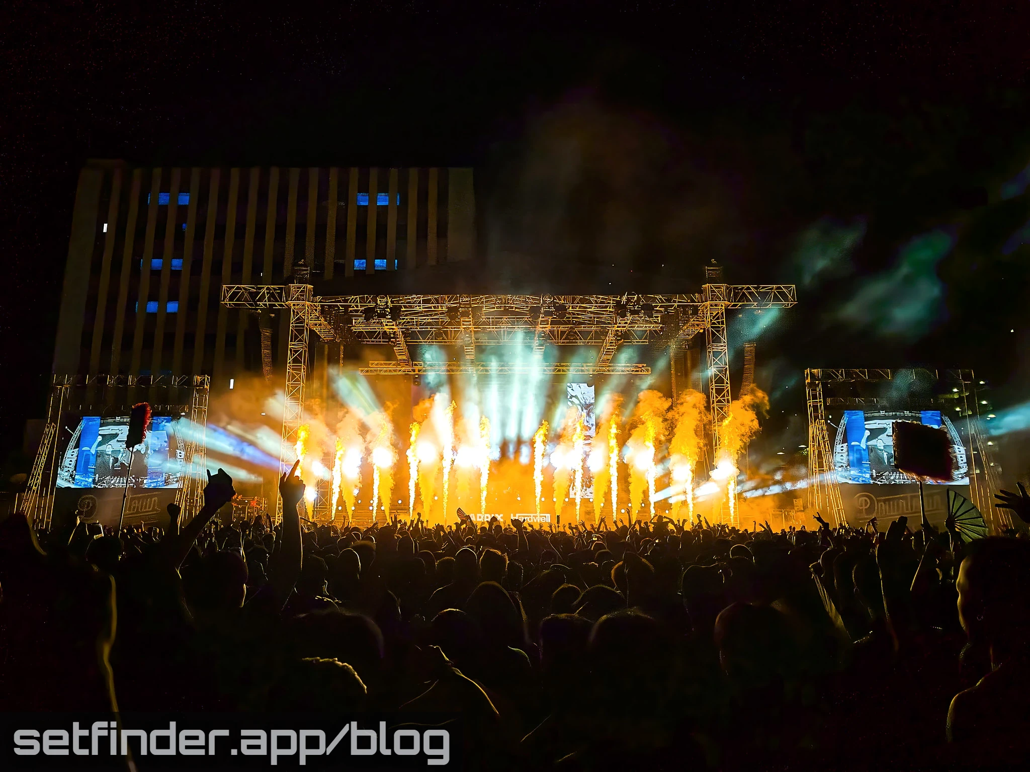 Hardwell B2B Maddix, MORTEN, Marie Vaunt, and the EDC Week crowd at Downtown Las Vegas Events Center, photo 29 of 42.